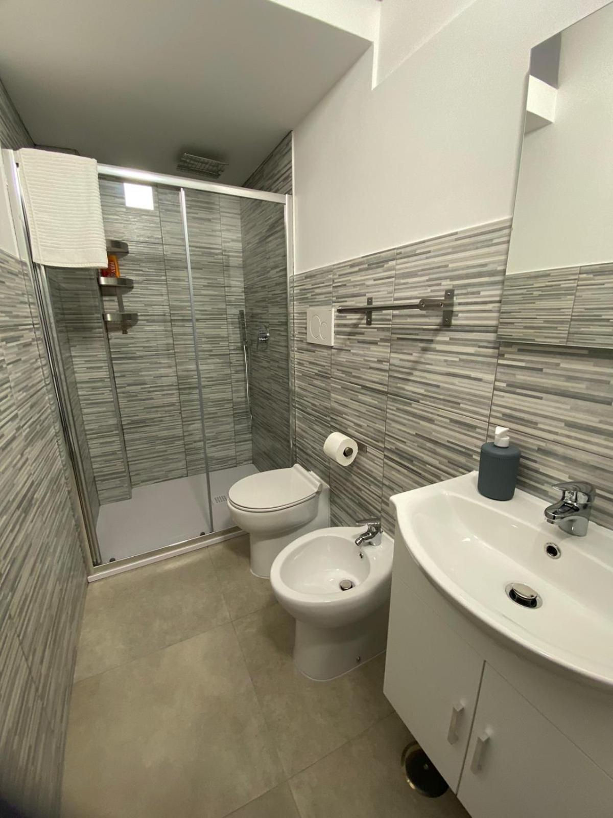 Apartmán Dimora Scarpa Bari Exteriér fotografie